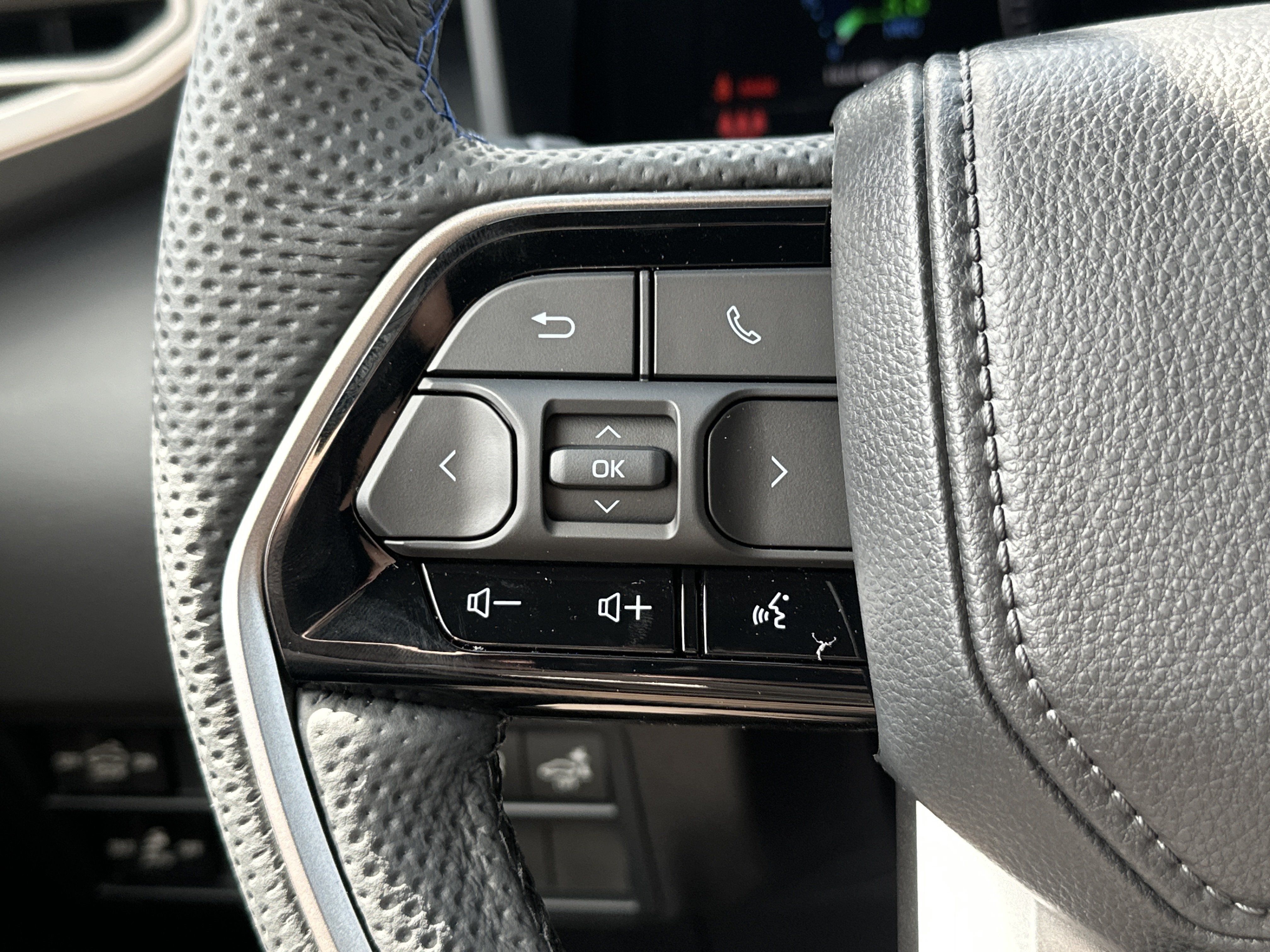 Used 2026 Toyota Tundra Platinum AWD/4WD image 18