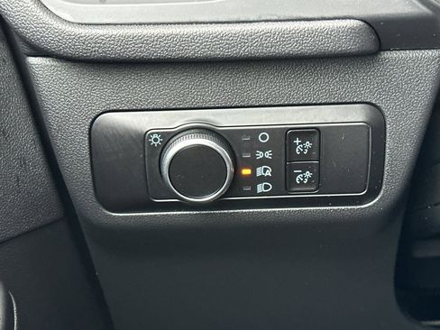 Used 2025 Ford Escape Active image 31