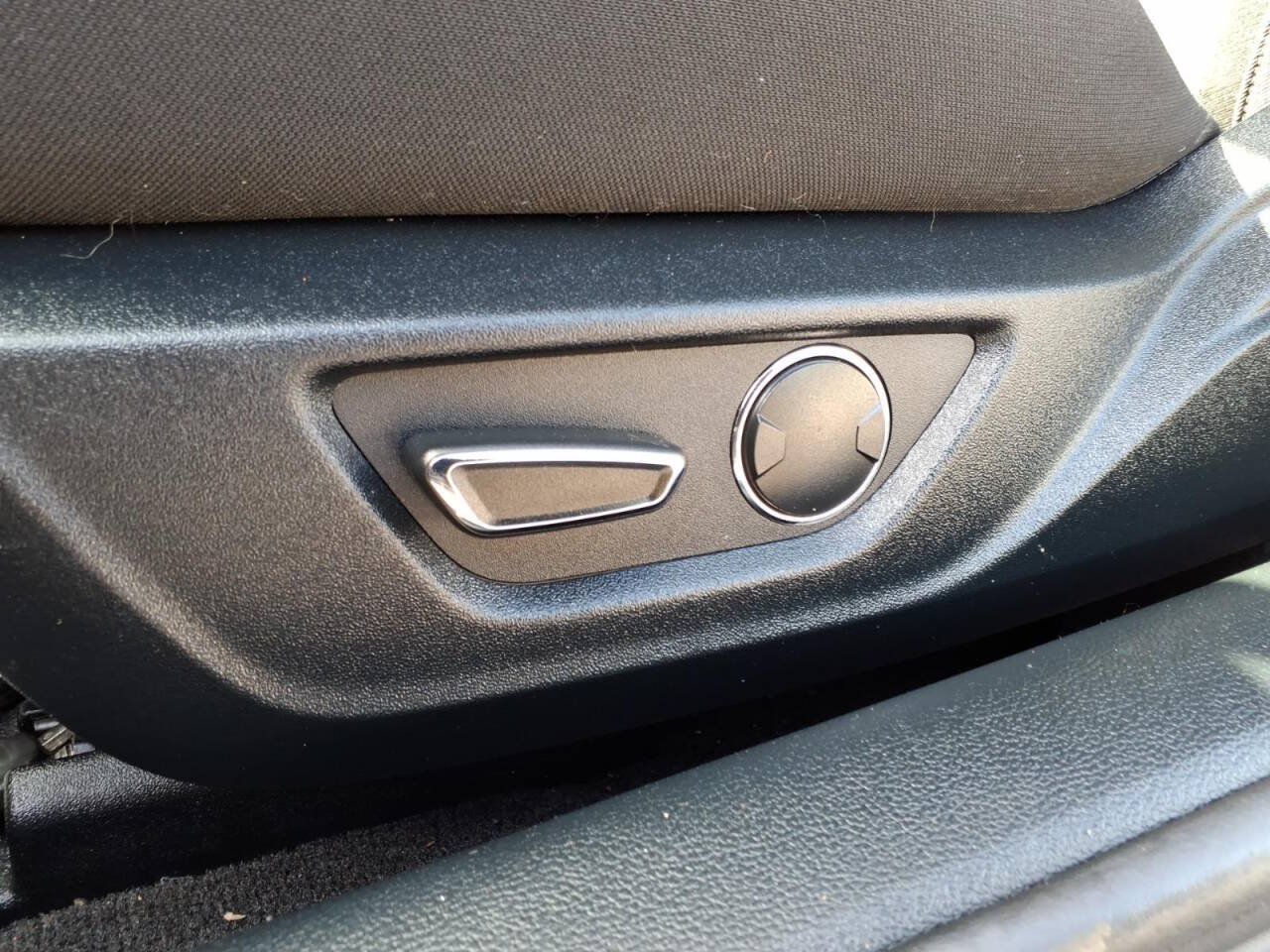 Used 2015 Ford Mustang Coupe w/ Enhanced Security Package RWD image 4