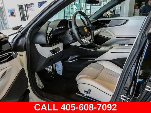 Used 2025 Ferrari Purosangue AWD/4WD image 50