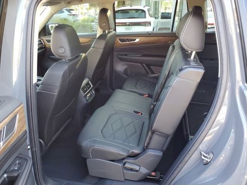 New 2026 Volkswagen Atlas SE image 11