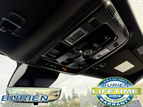 New 2026 Chevrolet Suburban Premier image 18