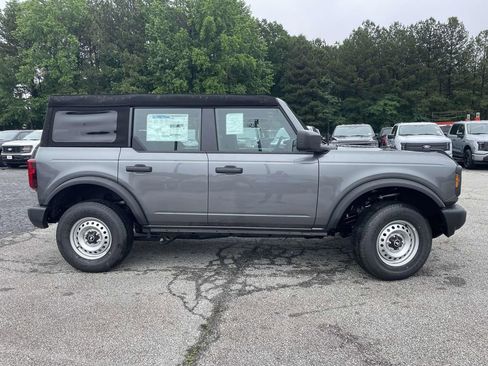 New 2025 Ford Bronco 4-Door image 23