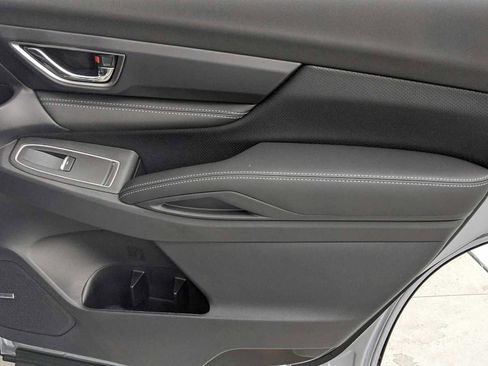 New 2025 Subaru Ascent Limited image 28