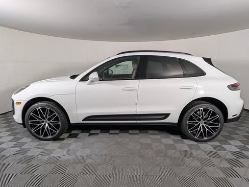 New 2026 Porsche Macan AWD/4WD image 2
