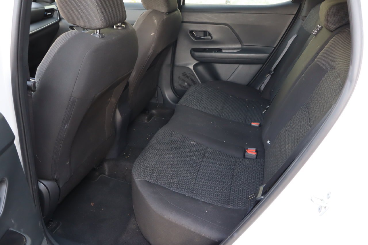 Used 2025 Nissan Kicks S FWD image 5