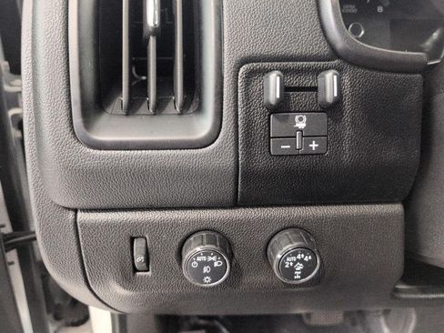 Used 2019 Chevrolet Colorado ZR2 w/ Colorado ZR2 Bison Edition AWD/4WD image 8