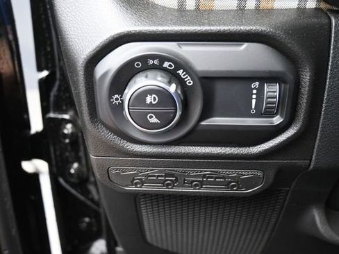 New 2026 Jeep Gladiator Sport AWD/4WD image 13