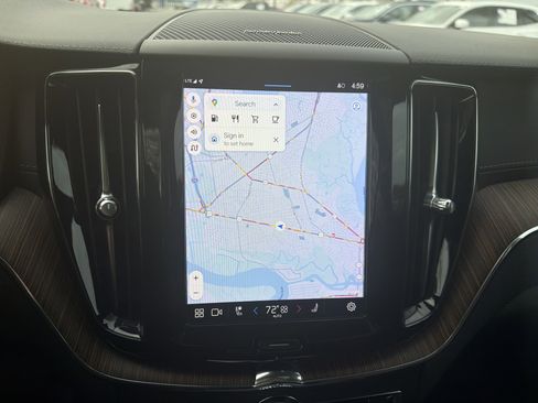 Certified 2022 Volvo XC60 B5 Inscription w/ Advanced Package image 24