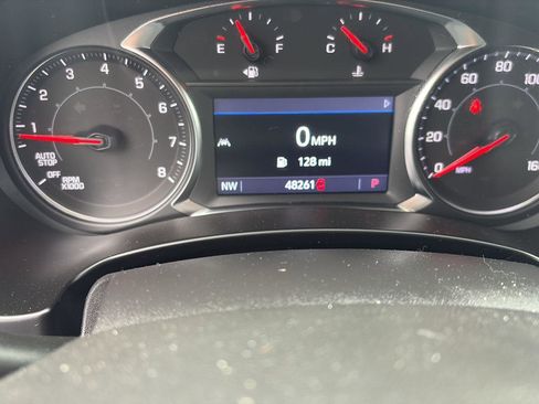 Used 2023 GMC Terrain SLT image 20