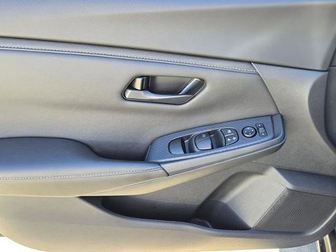 Certified 2025 Nissan Sentra S image 30