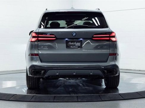 New 2026 BMW X5 xDrive50e image 13