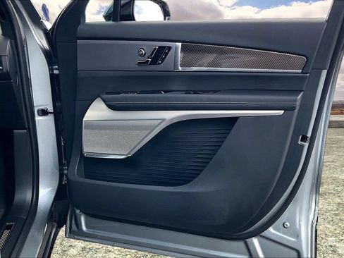 Certified 2026 Cadillac Vistiq Sport w/ LPO, Floor Liner Package AWD/4WD image 29