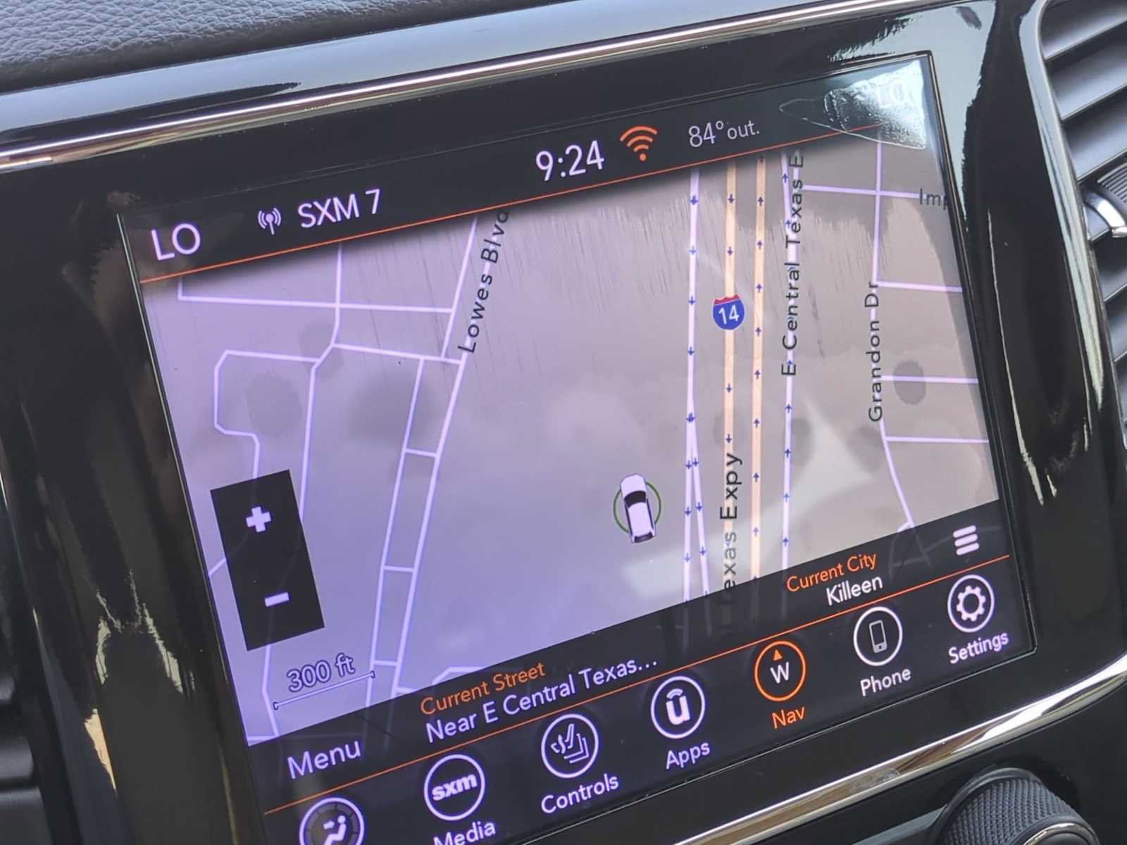 Used 2019 Jeep Grand Cherokee Limited AWD/4WD image 14