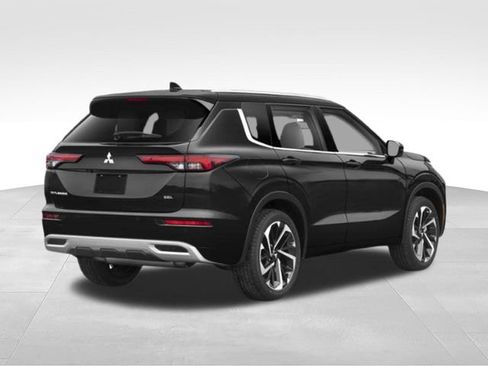 Used 2023 Mitsubishi Outlander SEL FWD image 35