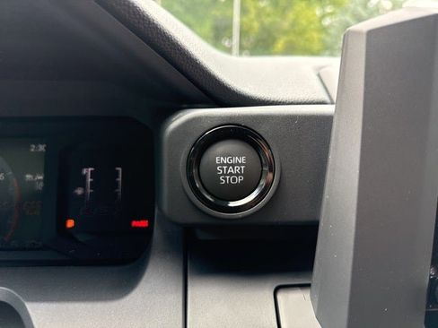 Used 2025 Toyota Tacoma SR image 21