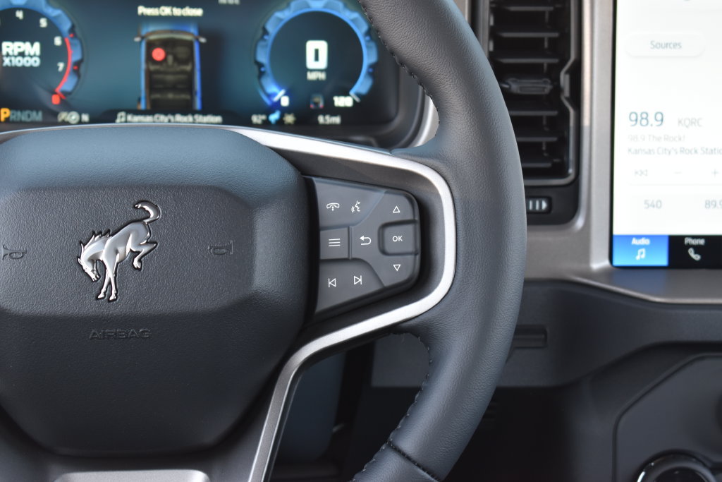 New 2026 Ford Bronco Outer Banks w/ Sasquatch Package AWD/4WD image 17