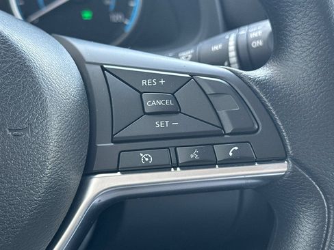 Certified 2025 Nissan Leaf S FWD image 28