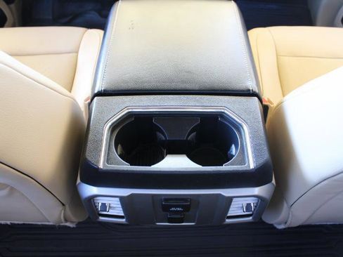 Used 2015 Ford F150 Lariat image 40