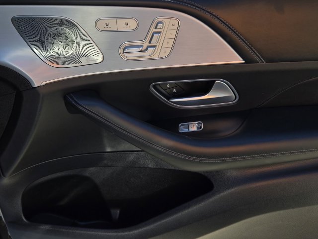Used 2024 Mercedes-Benz GLE 53 AMG 4MATIC Coupe image 8