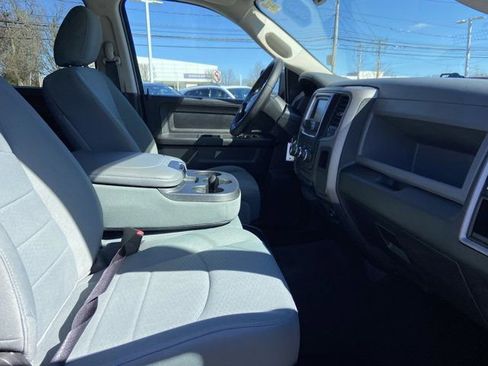 Used 2016 RAM 1500 Express image 26