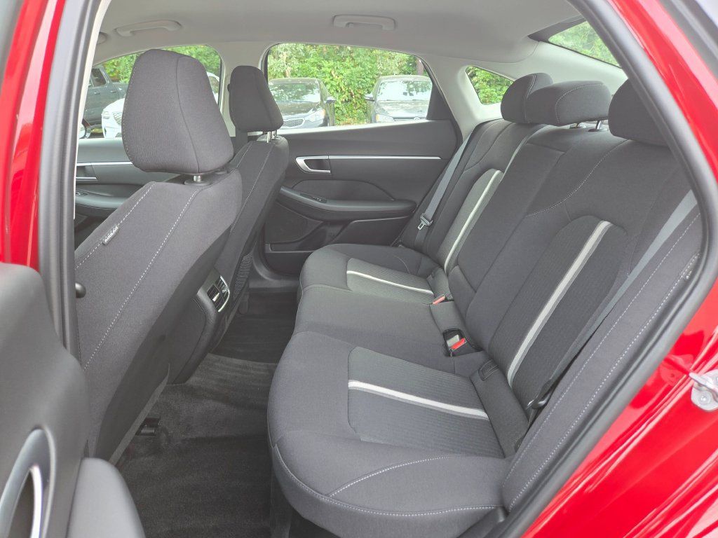Used 2024 Hyundai Sonata SEL FWD image 16