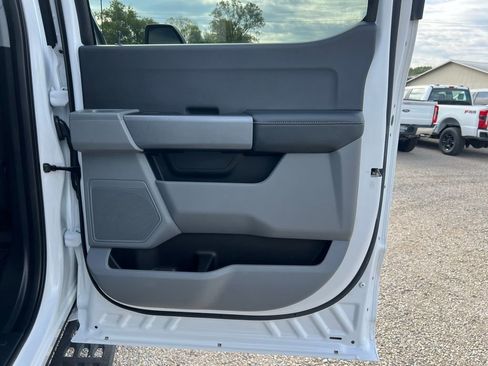 Used 2023 Ford F250 XLT w/ Tremor Off-Road Package image 17