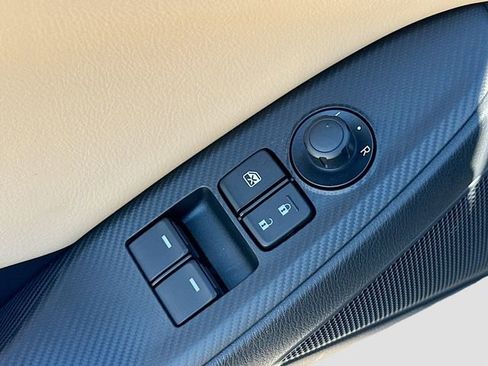 Used 2025 MAZDA MX-5 Miata Grand Touring image 17
