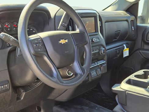 New 2026 Chevrolet Silverado 2500 W/T w/ WT Convenience Package image 9