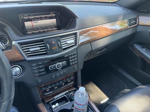 Used 2013 Mercedes-Benz E 350 Sedan image 16