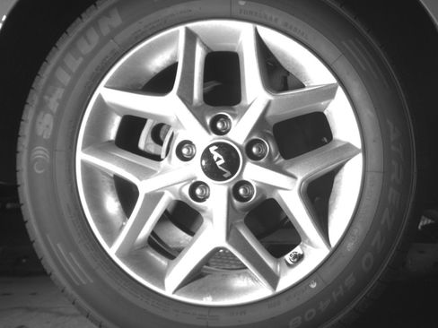 Used 2025 Kia Soul LX w/ LX Technology Package FWD image 24