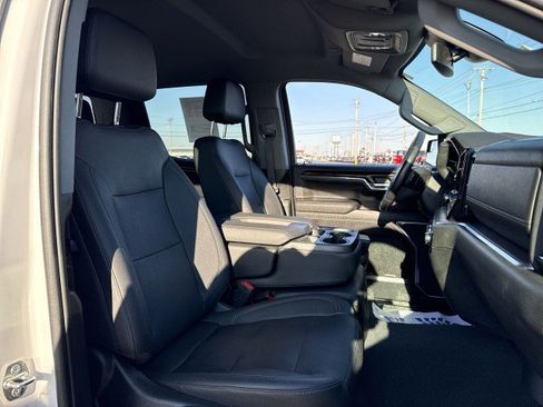 Certified 2023 GMC Sierra 1500 SLT w/ Max Trailering Package image 23