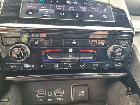 Used 2021 Jeep Grand Cherokee L Laredo AWD/4WD image 24