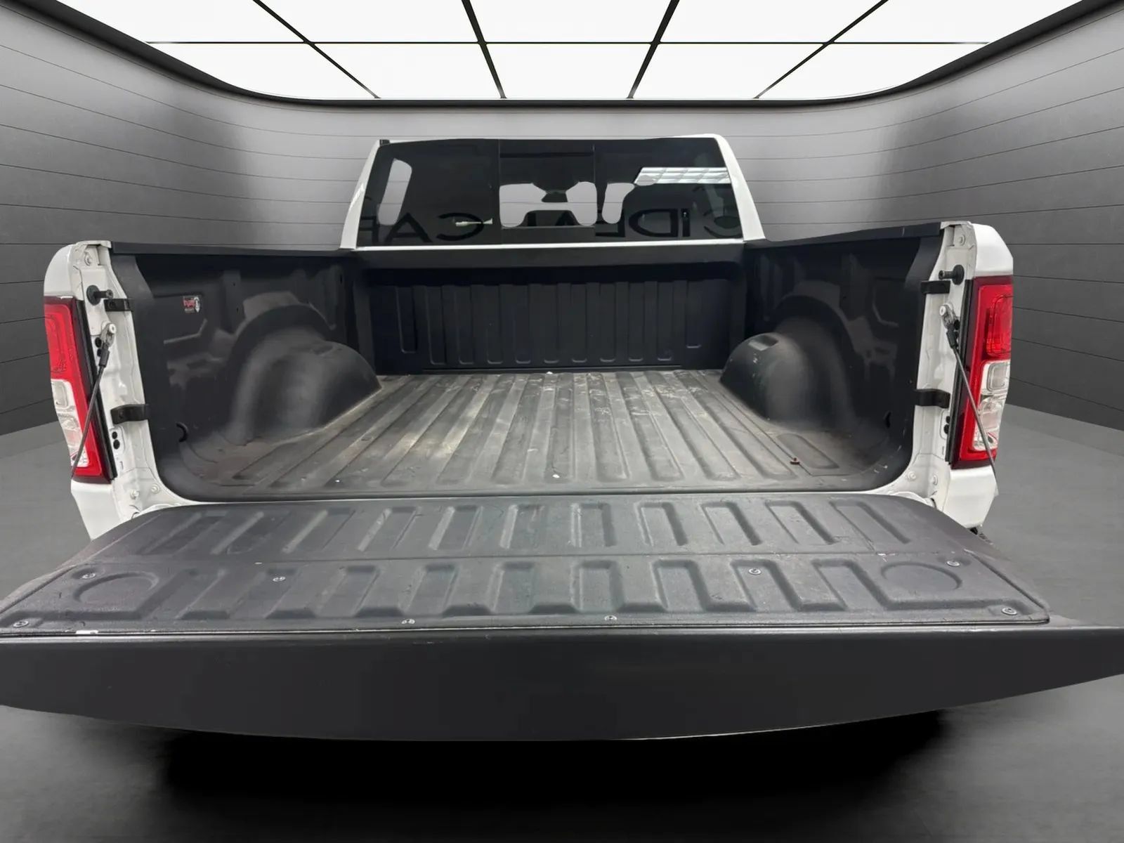 Used 2020 RAM 1500 Big Horn RWD image 19