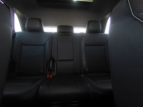 Used 2023 Volkswagen Atlas Cross Sport SEL R-Line image 18