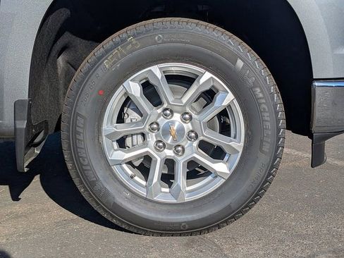 New 2026 Chevrolet Silverado 1500 LT AWD/4WD image 6