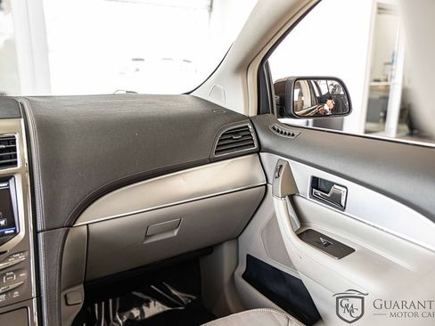 Used 2012 Lincoln MKX FWD image 37