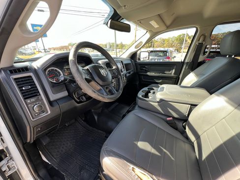 Used 2017 RAM 1500 Tradesman image 26
