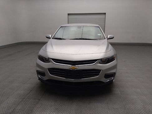 Used 2018 Chevrolet Malibu LT FWD image 15
