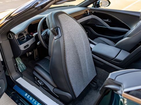 Used 2022 Bentley Other Bentley Models image 27