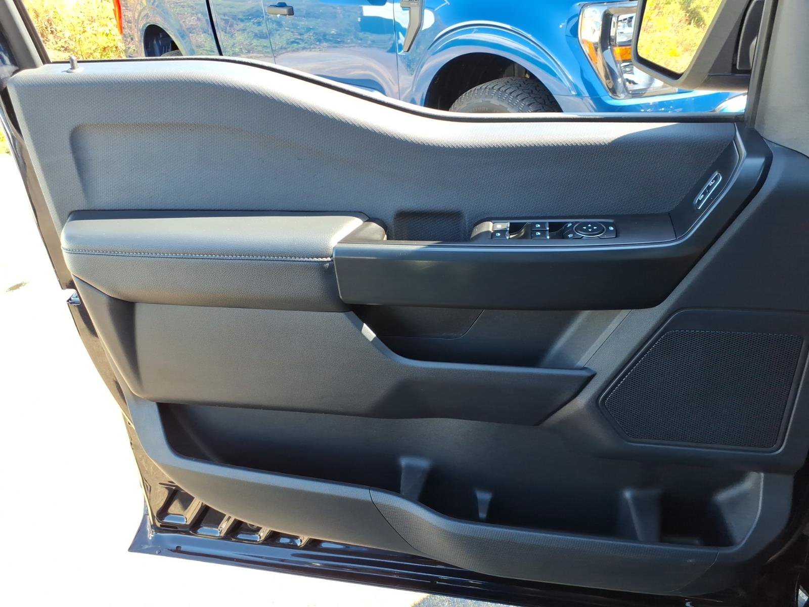 Used 2023 Ford F150 XL w/ STX Appearance Package AWD/4WD image 10