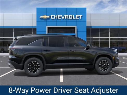 New 2026 Chevrolet Traverse Z71 w/ Driver Confidence Package AWD/4WD image 5