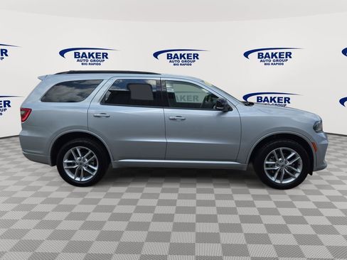 Used 2024 Dodge Durango GT AWD/4WD image 9