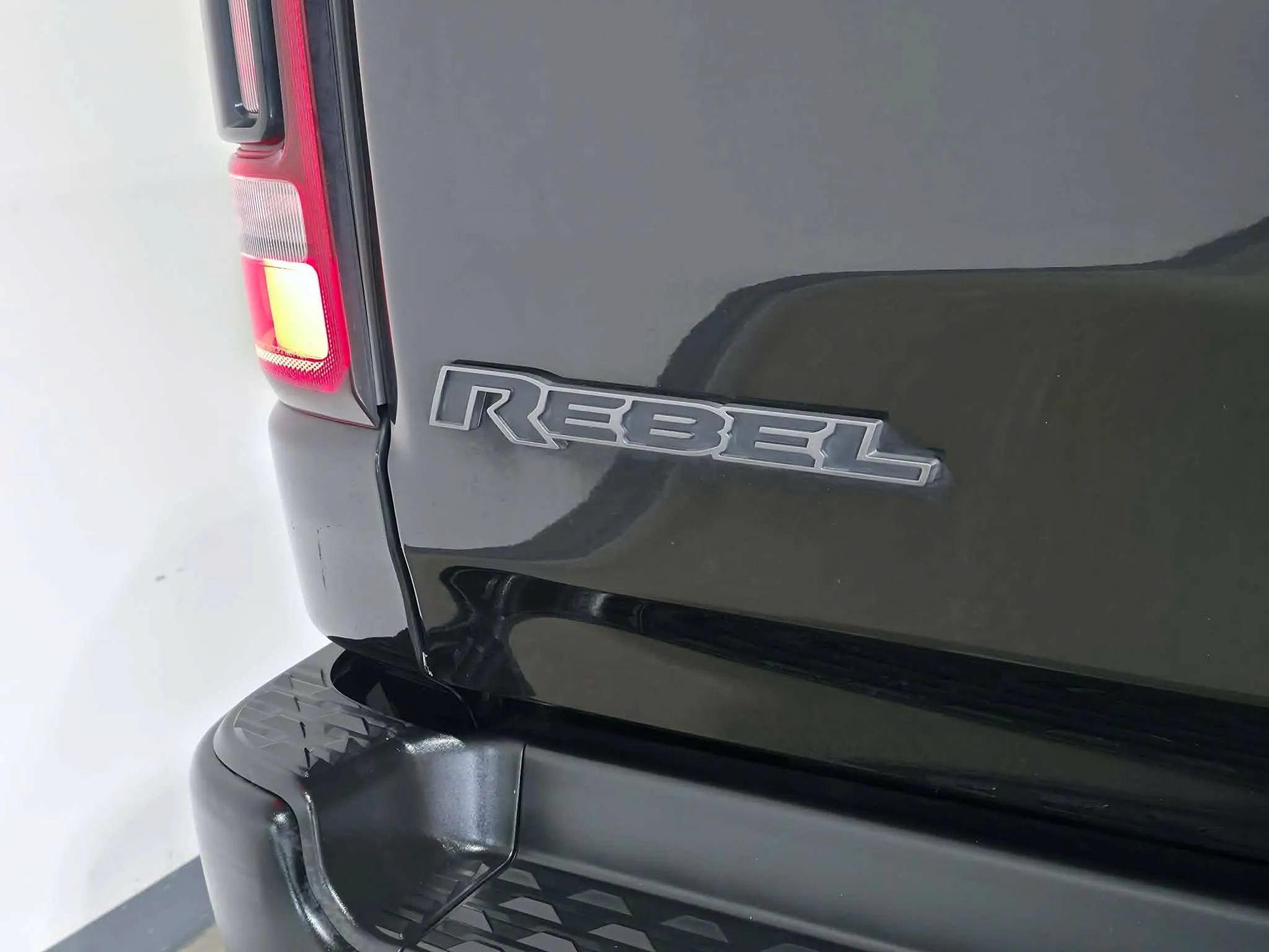 Used 2019 RAM 1500 Rebel w/ Rebel Level 2 Equipment Group AWD/4WD image 34