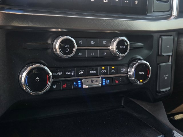Used 2024 Ford F250 King Ranch w/ Chrome Package AWD/4WD image 17