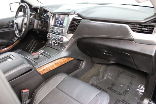 Used 2016 Chevrolet Suburban LTZ AWD/4WD image 31