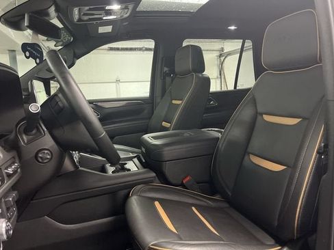 Certified 2023 GMC Yukon AT4 w/ AT4 Premium Plus Package AWD/4WD image 20