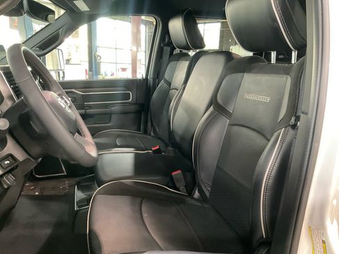 Used 2026 RAM 2500 Laramie AWD/4WD image 30