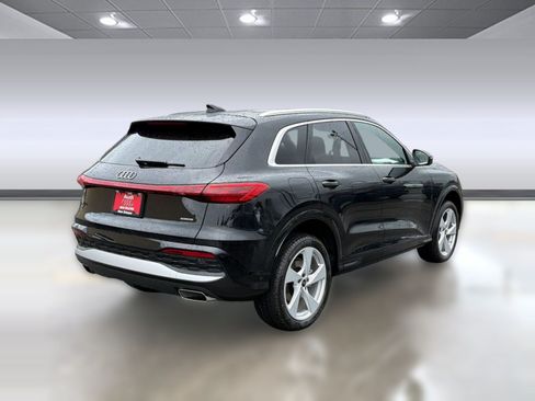 New 2026 Audi Q5 Premium AWD/4WD image 9