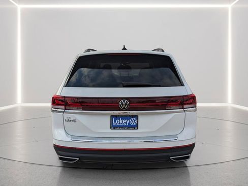 New 2026 Volkswagen Atlas SE FWD image 8